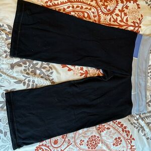 Size 10 black lululemon leggings wise leg